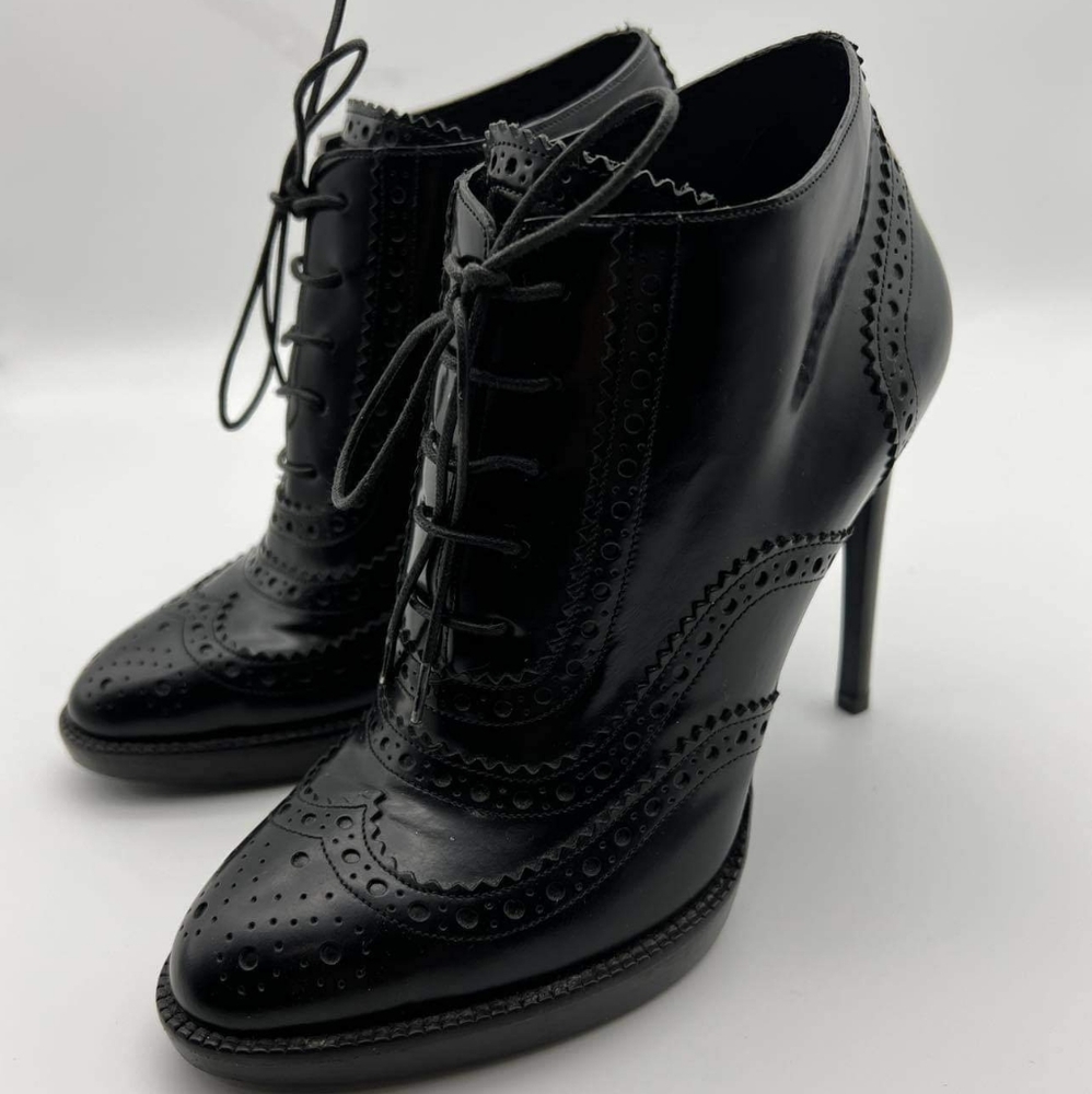 Burberry Black Leather Booties / Heels - Picture 9 of 15